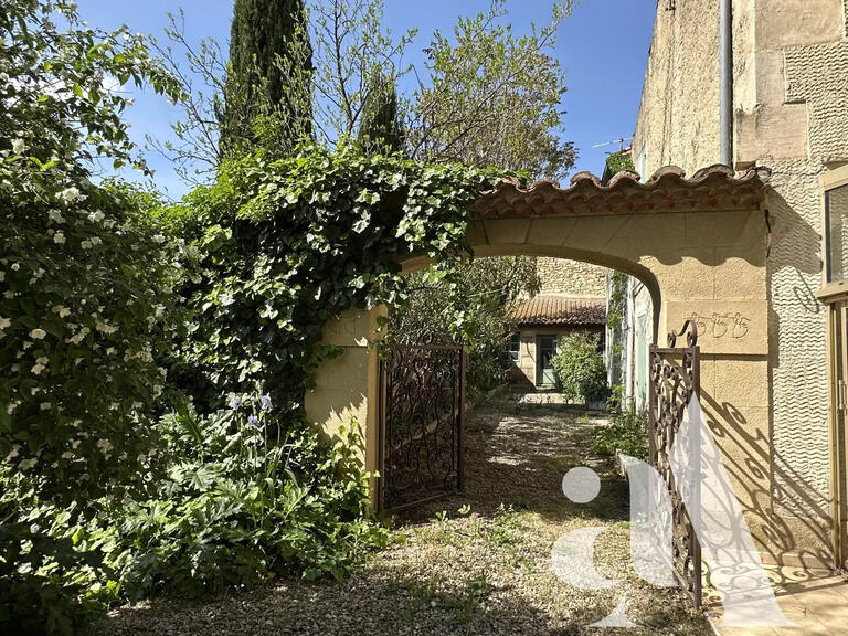 Maison Mouriès - 5 chambres - 300m²