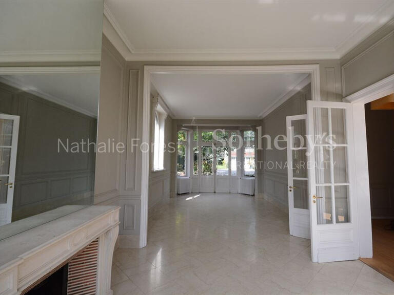 Maison Mouvaux - 6 chambres - 233m²