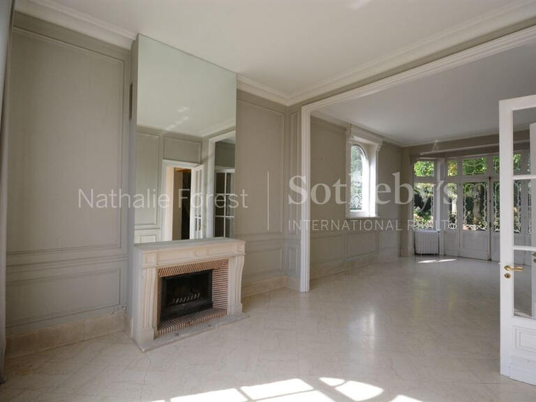 Maison Mouvaux - 6 chambres - 233m²