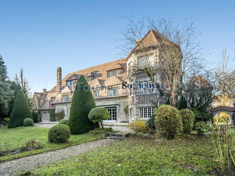 Propriété Mouvaux - 11 chambres - 782m²