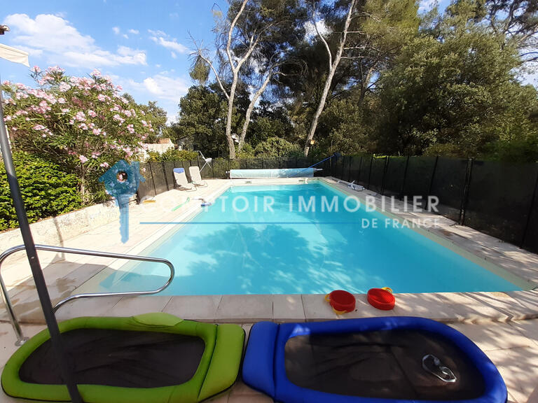 Villa Nages-et-Solorgues - 3 chambres - 141m²