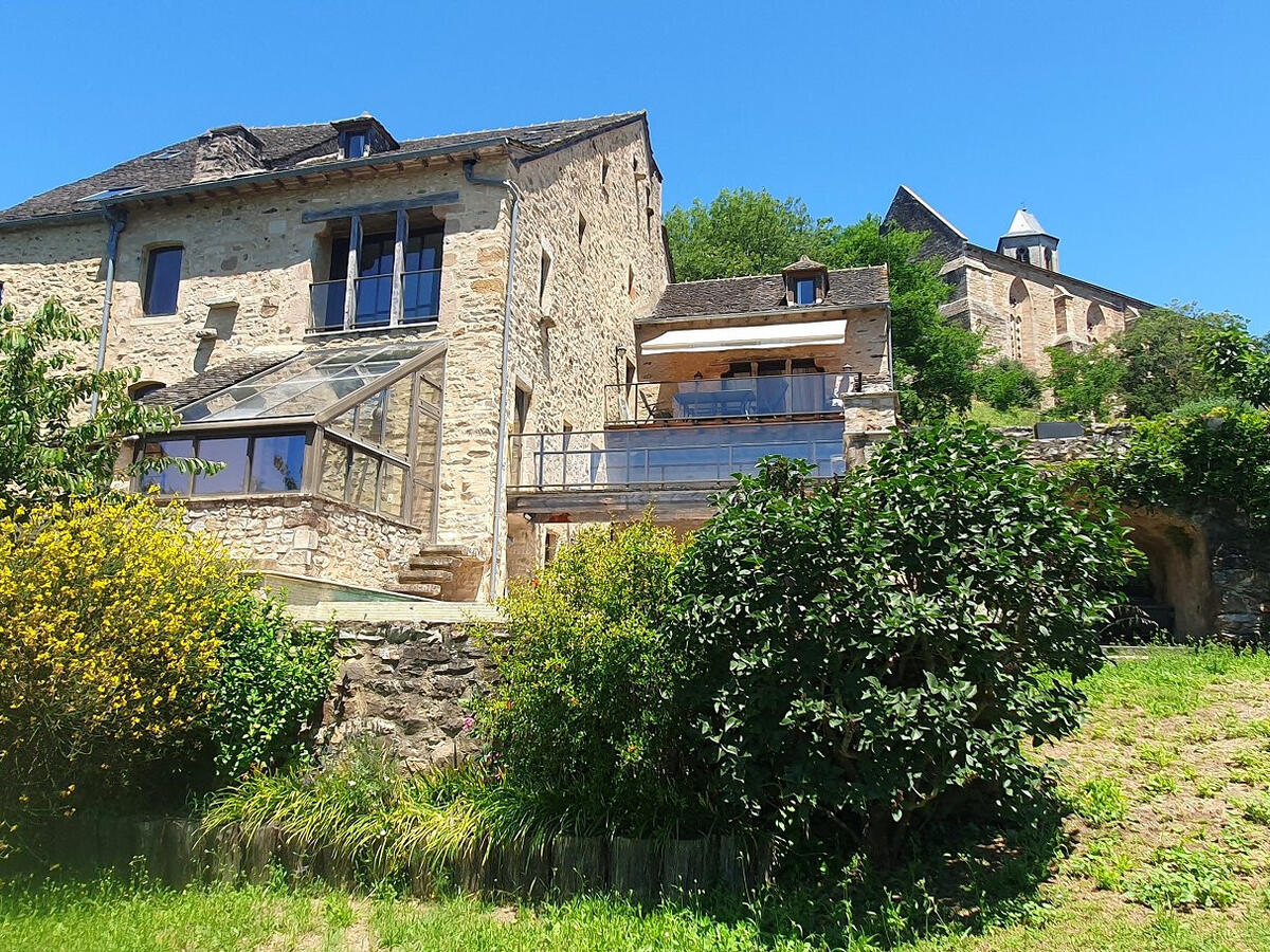 House Najac