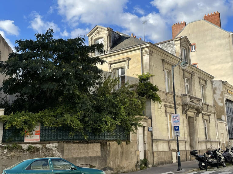 Maison Nantes - 6 chambres - 313m²