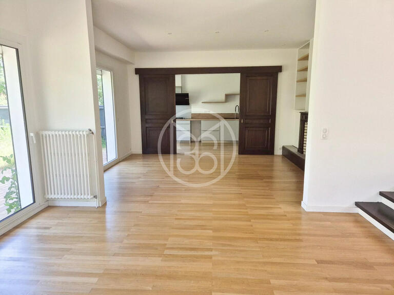 Maison Nantes - 8 chambres - 373m²