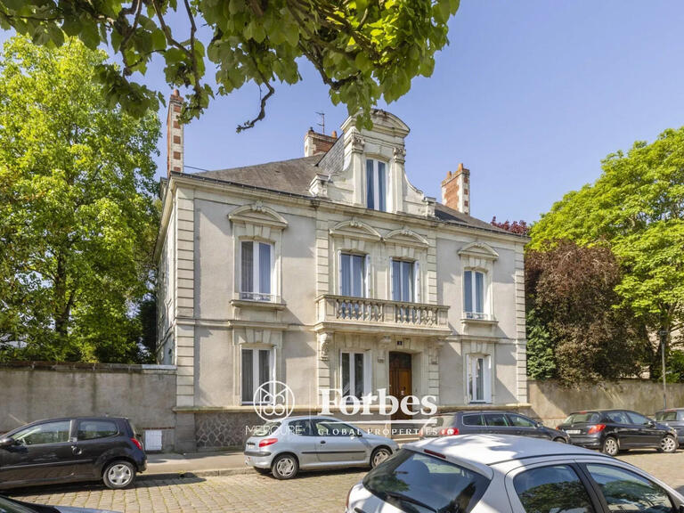 Maison Nantes - 6 chambres - 339m²