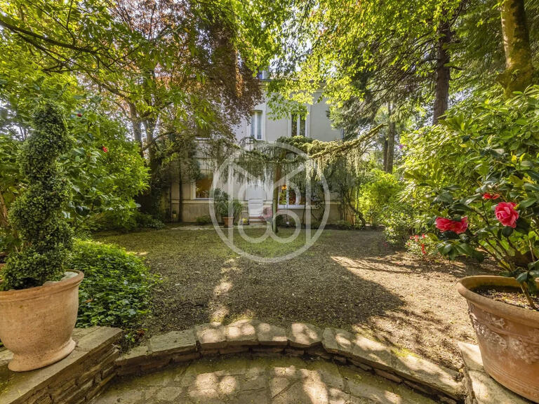 Maison Nantes - 6 chambres - 339m²