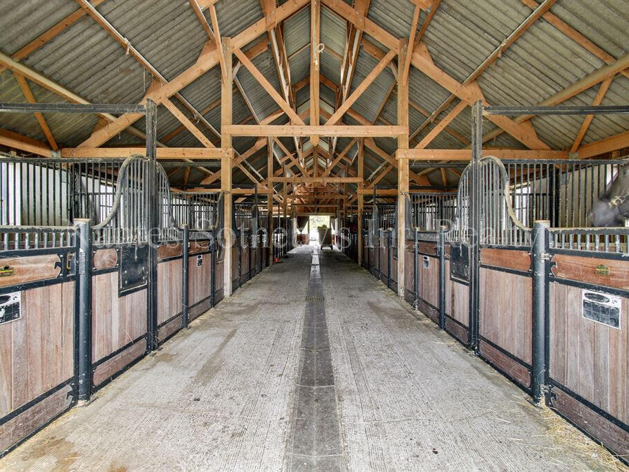 Equestrian property Nantes