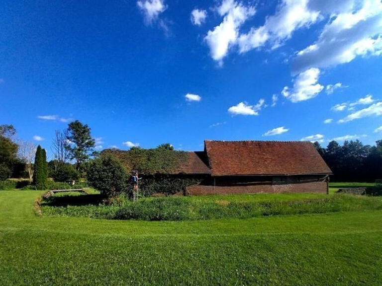 Property Neufchâtel-en-Bray