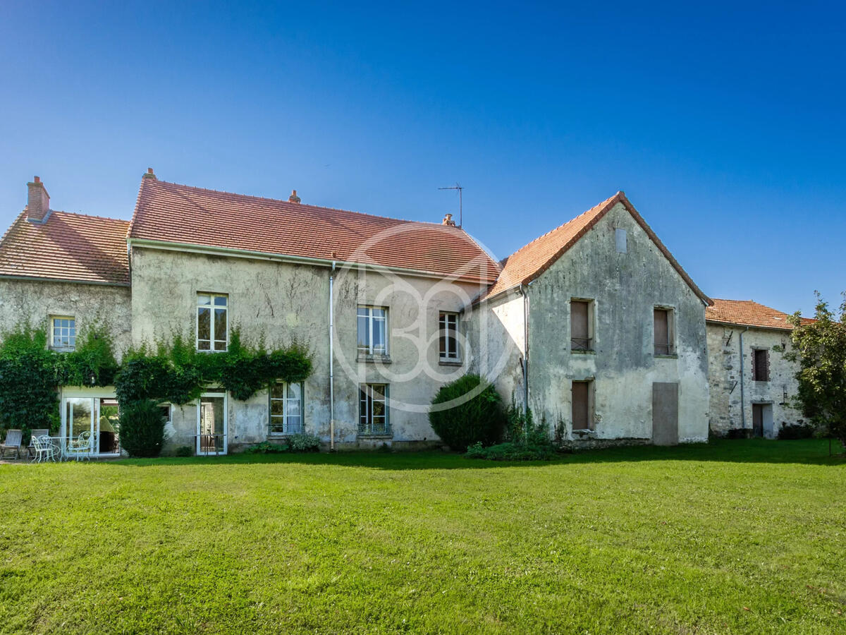 Maison Neuilly-Saint-Front