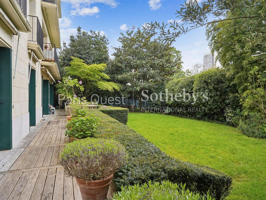 Apartment Neuilly-sur-Seine