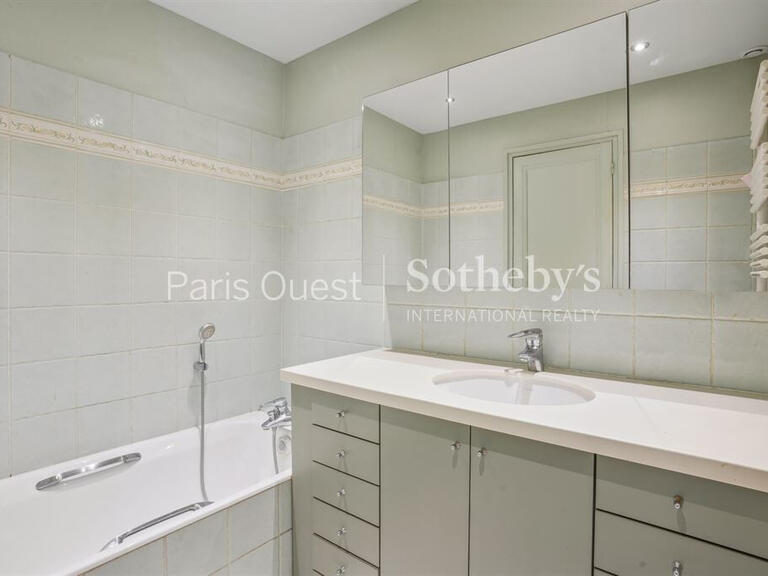 Appartement Neuilly-sur-Seine - 4 chambres - 145m²