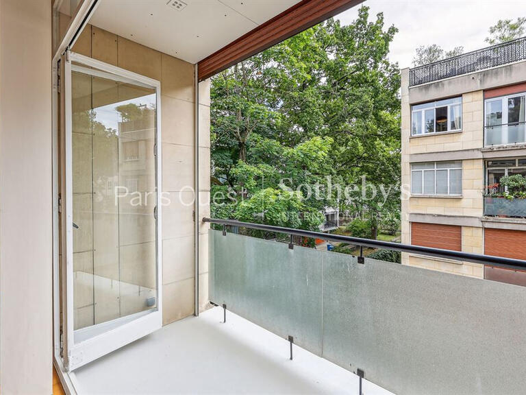 Apartment Neuilly-sur-Seine - 2 bedrooms - 84m²