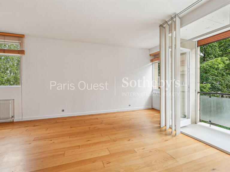 Apartment Neuilly-sur-Seine - 2 bedrooms - 84m²