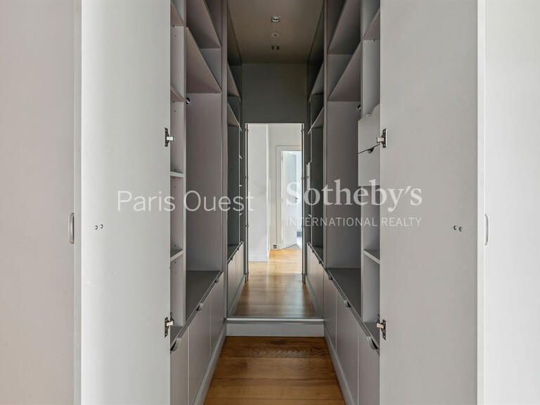 Appartement Neuilly-sur-Seine - 2 chambres - 84m²