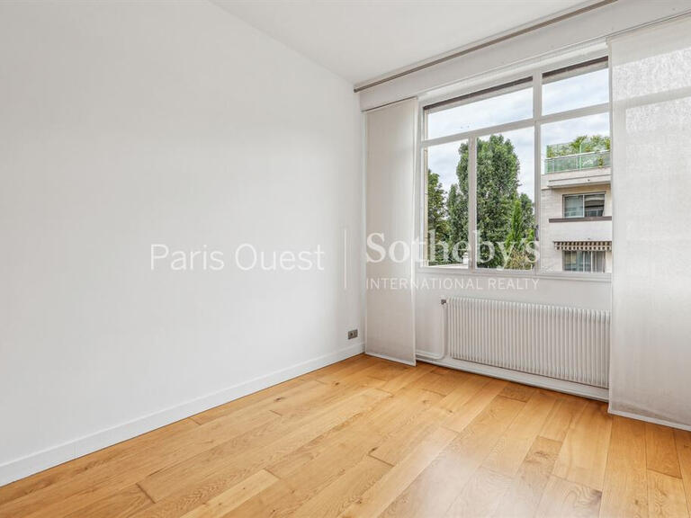 Appartement Neuilly-sur-Seine - 2 chambres - 84m²