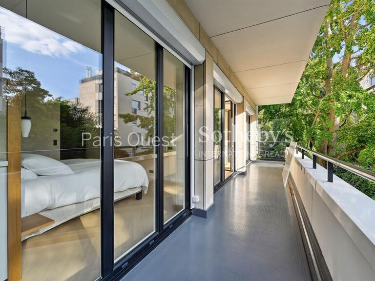 Apartment Neuilly-sur-Seine - 3 bedrooms - 192m²