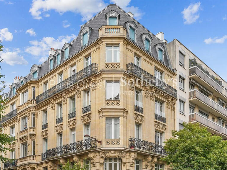 Apartment Neuilly-sur-Seine - 4 bedrooms - 183m²