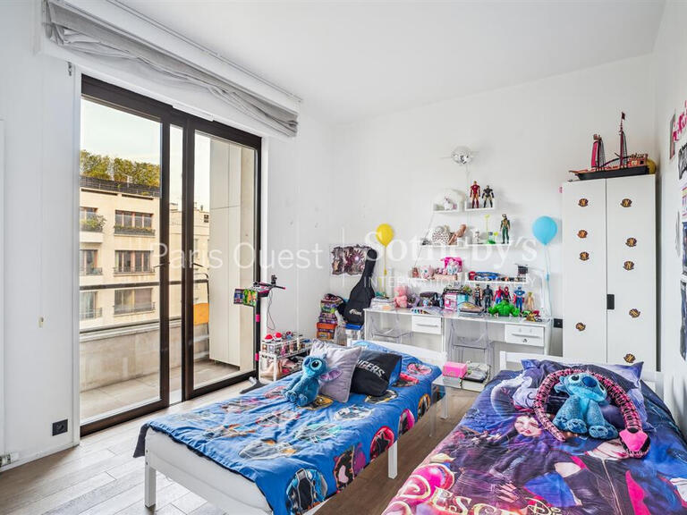 Apartment Neuilly-sur-Seine - 2 bedrooms - 152m²