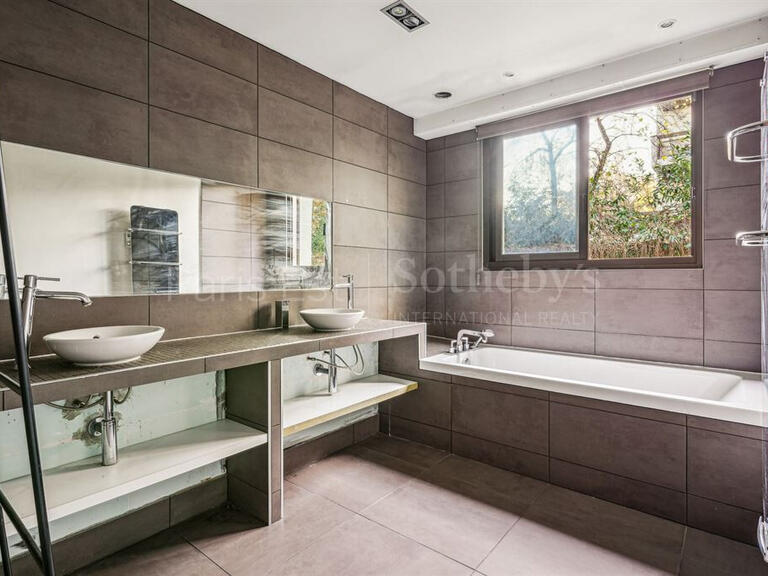 Apartment Neuilly-sur-Seine - 2 bedrooms - 100m²