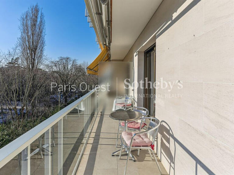 Appartement Neuilly-sur-Seine - 3 chambres - 109m²