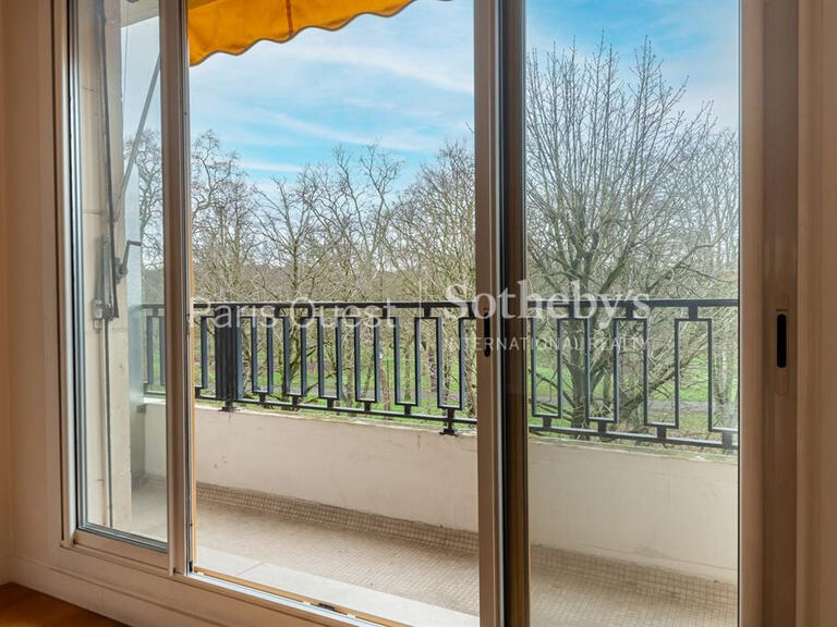 Appartement Neuilly-sur-Seine - 1 chambre - 82m²