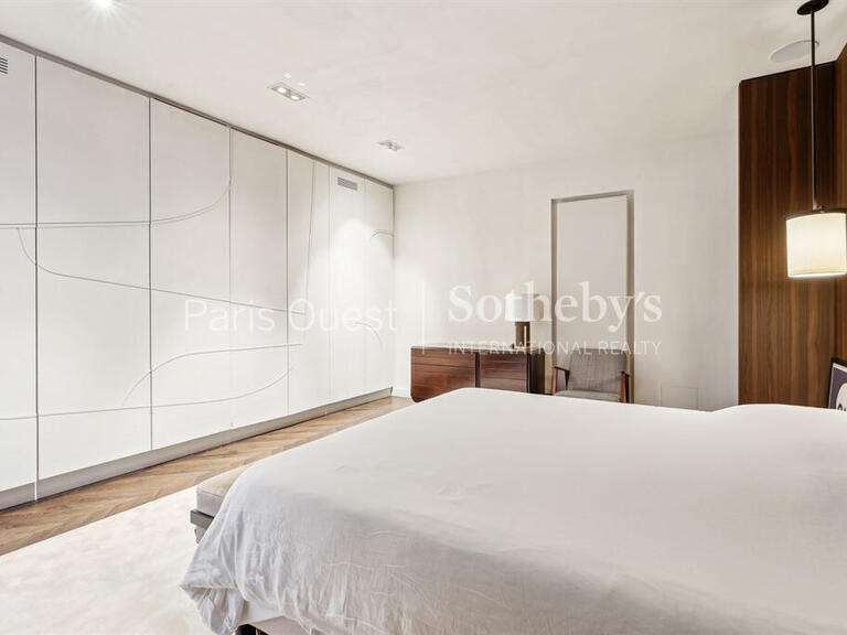 Apartment Neuilly-sur-Seine - 2 bedrooms - 128m²