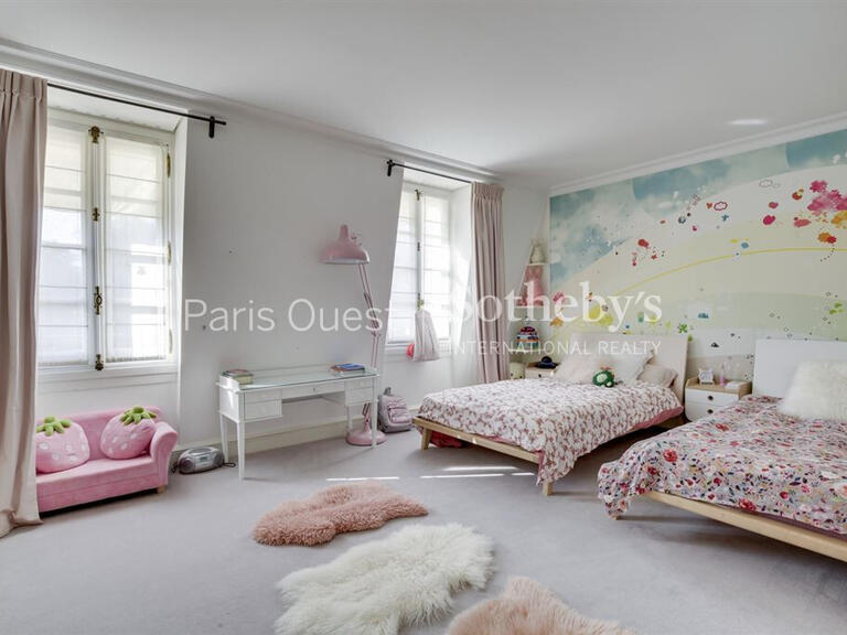 Hôtel particulier Neuilly-sur-Seine - 7 chambres - 881m²