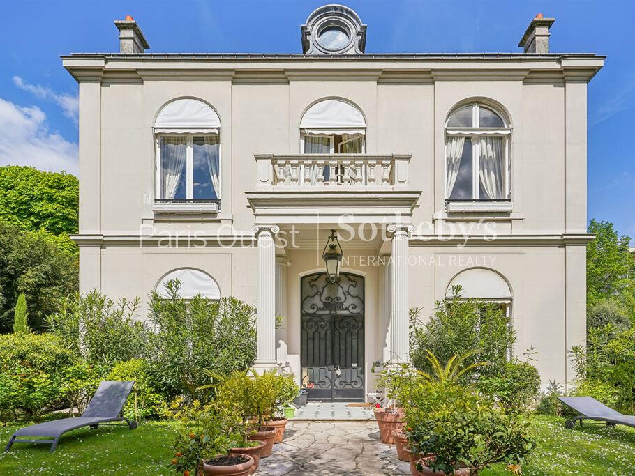 Mansion Neuilly-sur-Seine