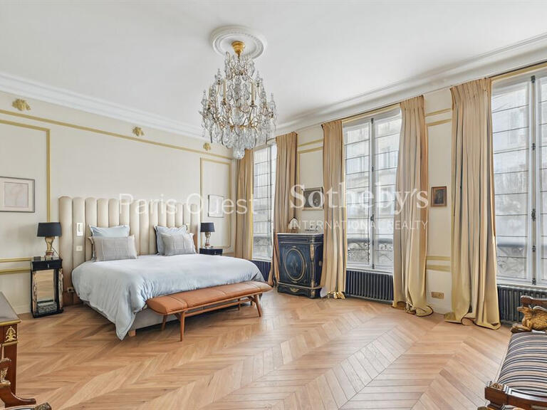 Hôtel particulier Neuilly-sur-Seine - 4 chambres - 330m²