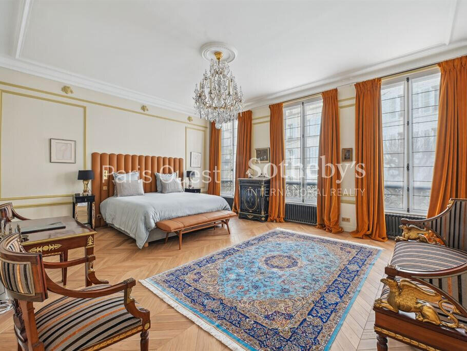 Mansion Neuilly-sur-Seine