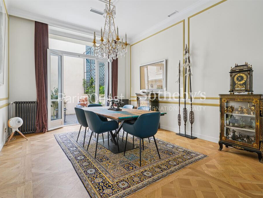 Mansion Neuilly-sur-Seine