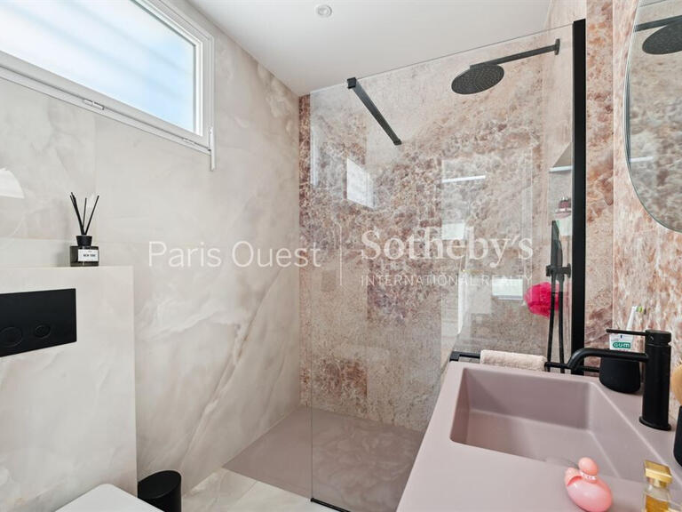 House Neuilly-sur-Seine - 7 bedrooms - 480m²