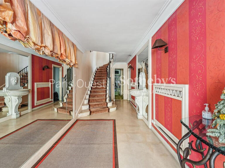 Maison Neuilly-sur-Seine - 4 chambres - 300m²