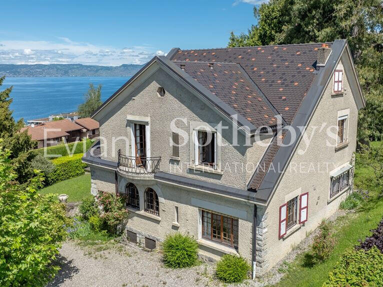 House Neuvecelle - 240m²