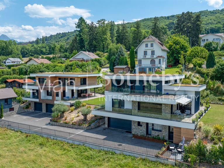 House Neuvecelle - 11 bedrooms - 552m²