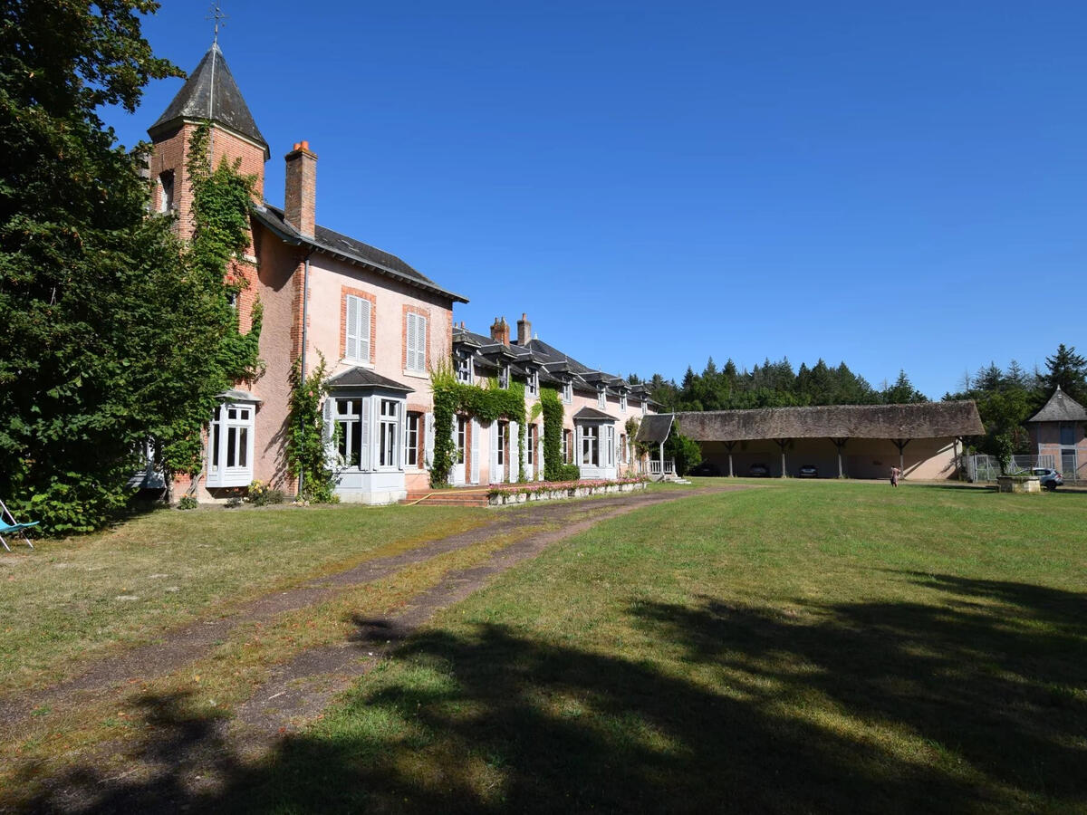 Property Neuvy-sur-Barangeon