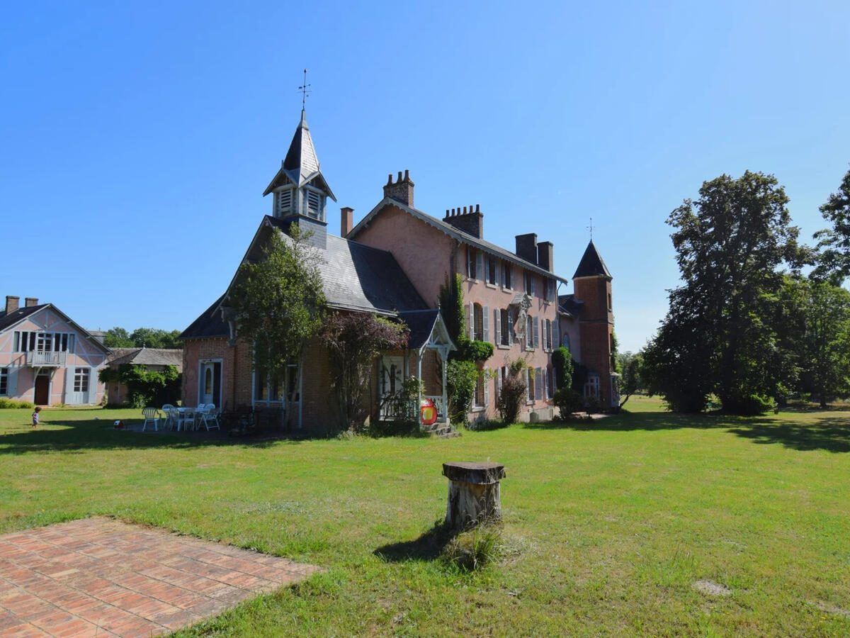 Property Neuvy-sur-Barangeon