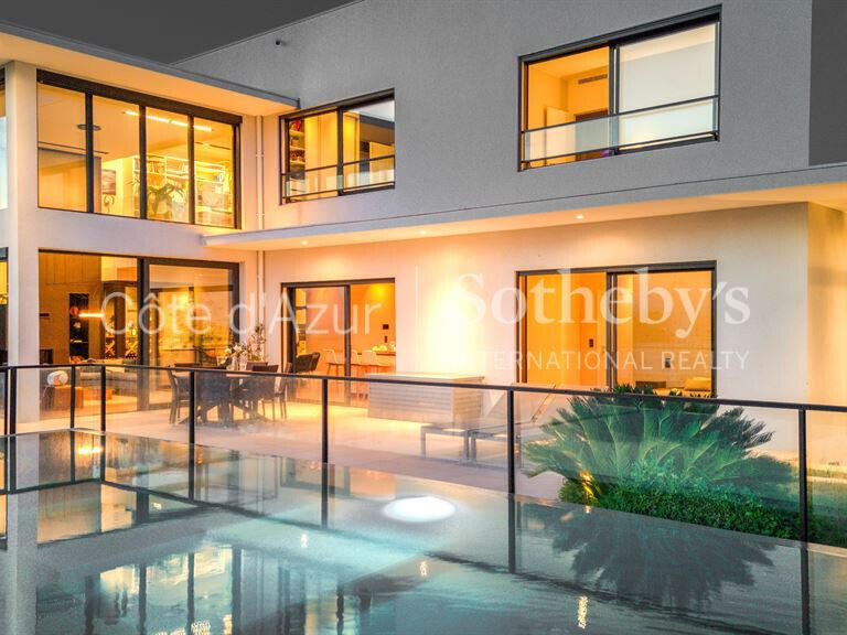 House Nice - 6 bedrooms - 425m²