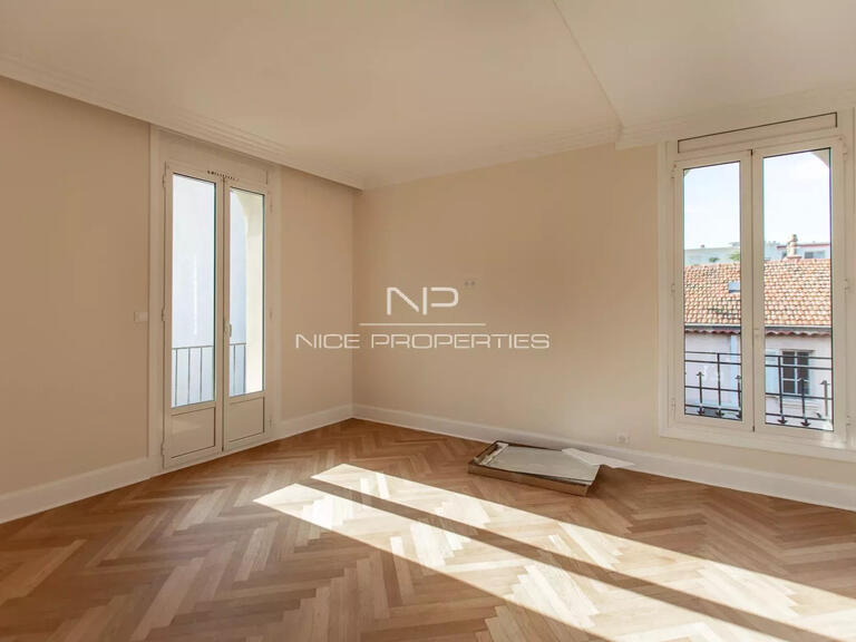 House Nice - 4 bedrooms - 350m²