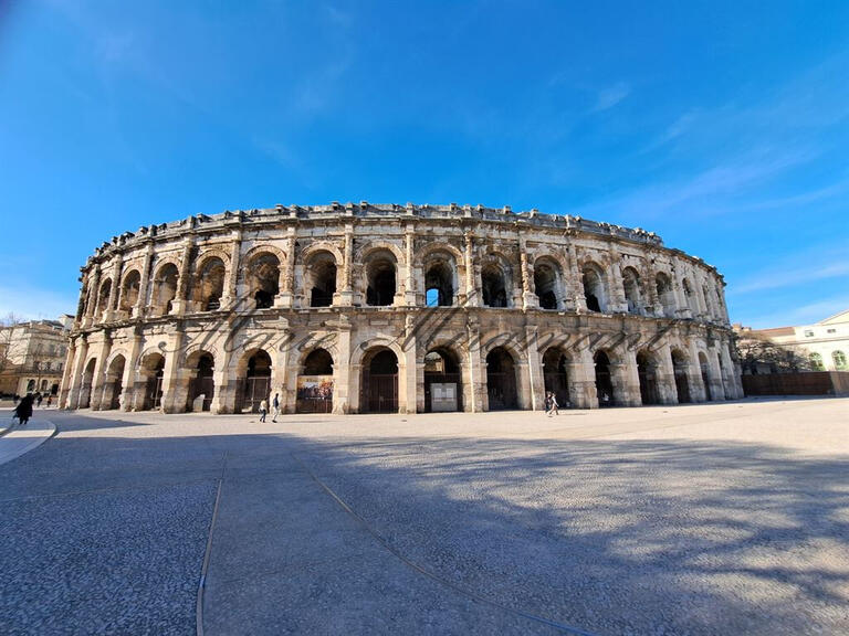 Vente Hôtel particulier Nîmes - 11 chambres