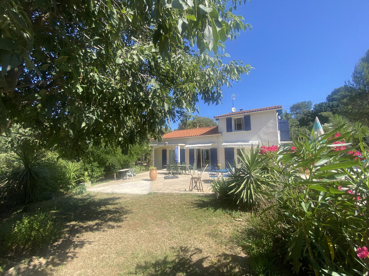 House Nîmes