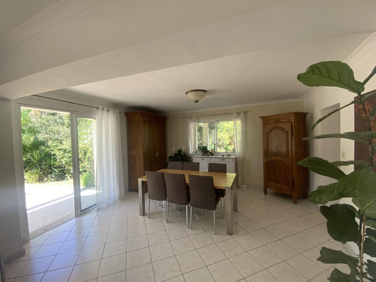 House Nîmes - 6 bedrooms - 175m²