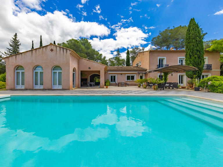 House Nîmes - 6 bedrooms - 307m²