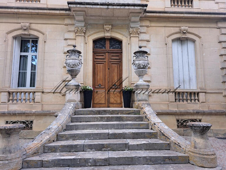 Maison Nîmes - 7 chambres - 550m²