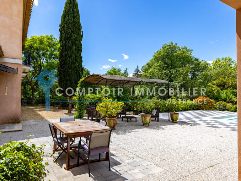 House Nîmes - 6 bedrooms - 307m²