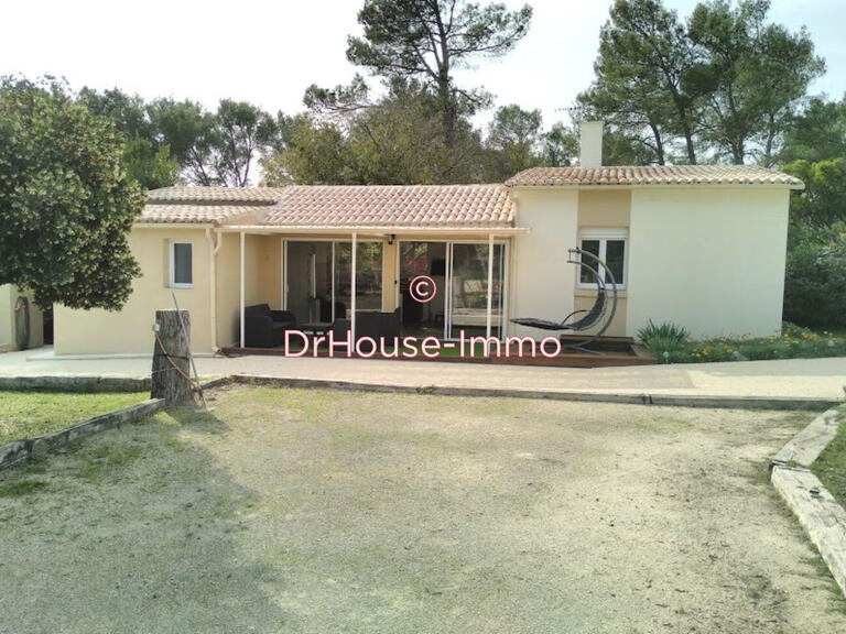 Villa Nîmes - 4 bedrooms - 210m²