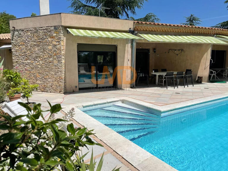 Villa Nîmes - 5 bedrooms - 245m²