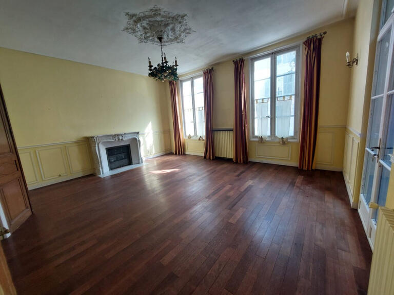 Maison Niort - 7 chambres - 300m²