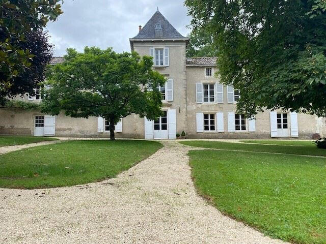 Sale Manor Niort - 7 bedrooms