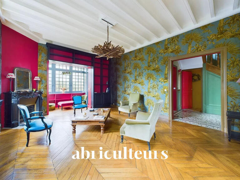 Maison Nogent-sur-Marne - 1 chambre - 192m²